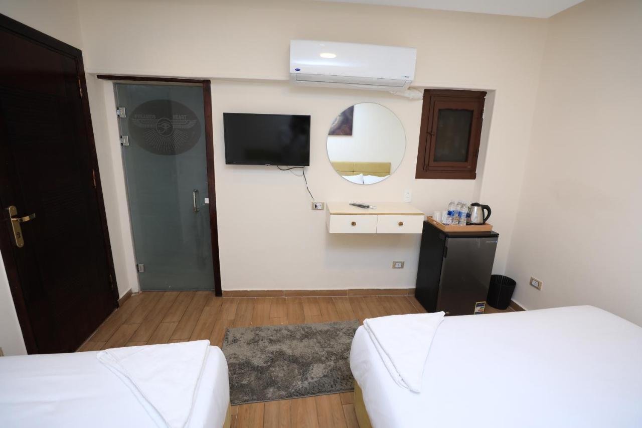 Pyramids Heart Hotel Kafrat al Jabal Экстерьер фото