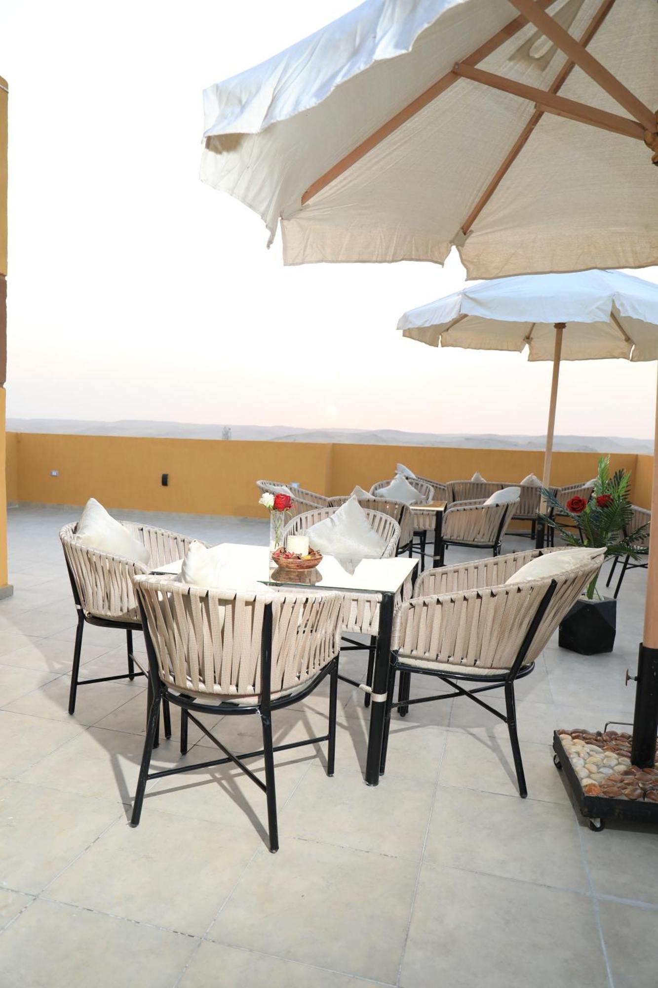 Pyramids Heart Hotel Kafrat al Jabal Экстерьер фото