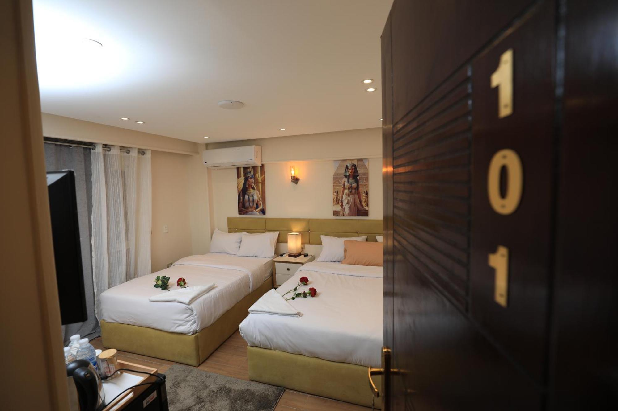 Pyramids Heart Hotel Kafrat al Jabal Экстерьер фото